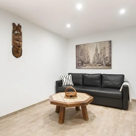 Apartmán Buendia Aeropuerto Playa *